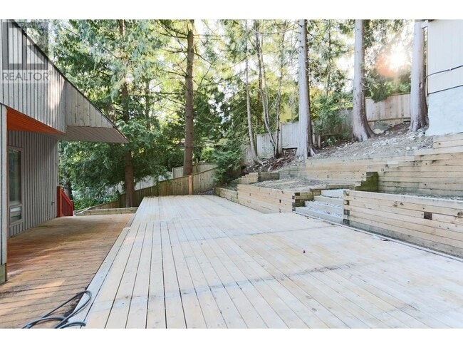 Building Photo - 4639 Northwood Dr