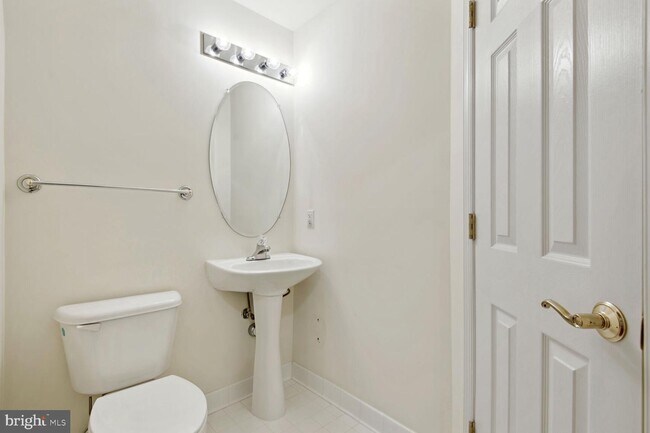Foto del edificio - 11775 Stratford House Pl