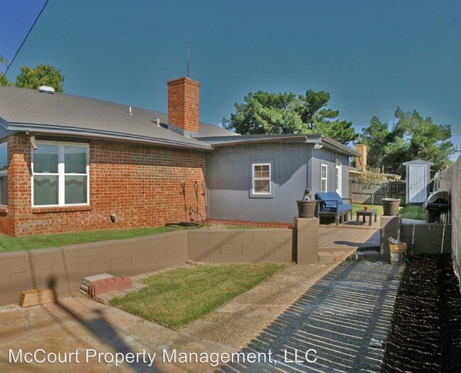 Foto del edificio - 4311 Crenshaw Dr