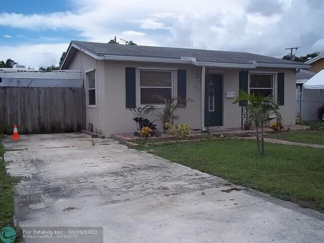 Foto del edificio - 2114 McKinley St