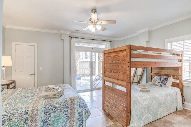 Foto del edificio - 1311 Bowfin Ln