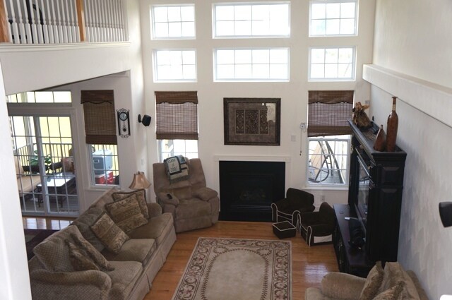 Building Photo - 1045 Bay Breeze Dr