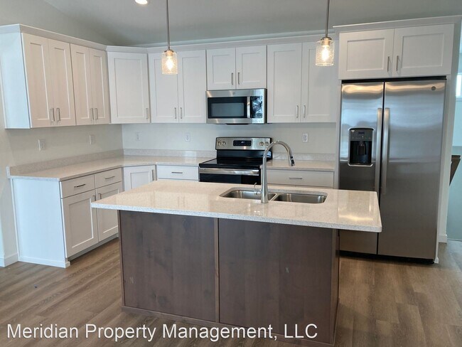 Foto del edificio - 4 br, 3 bath House - 309B Torontos Court