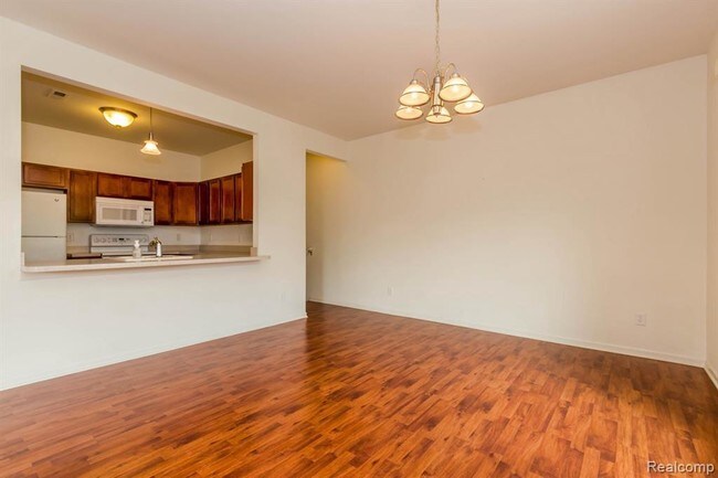 Foto del edificio - 21734 Garrison St
