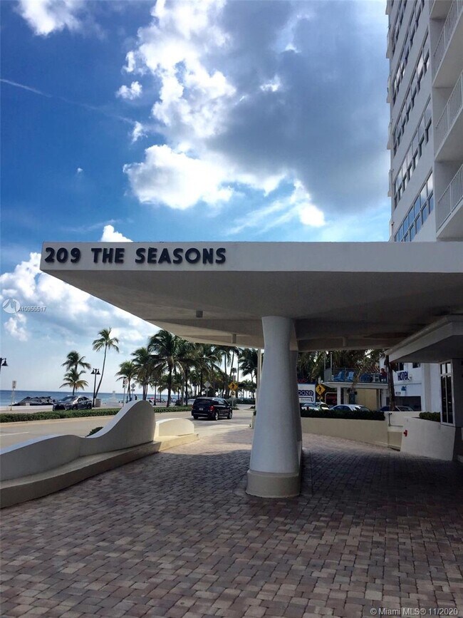 209 N Fort Lauderdale Beach Blvd Unit 8A, Fort Lauderdale, FL 33304 Condo for Rent in Fort