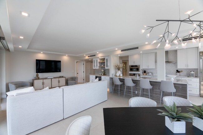 Building Photo - 2778 S Ocean Blvd