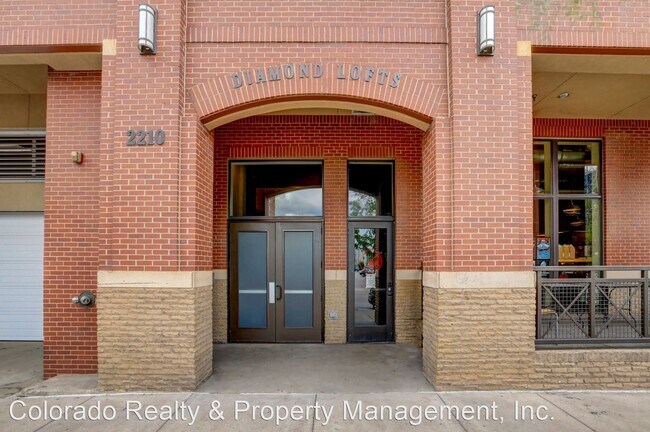Building Photo - 2 br, 2.5 bath House - 2210 Blake Street, ...