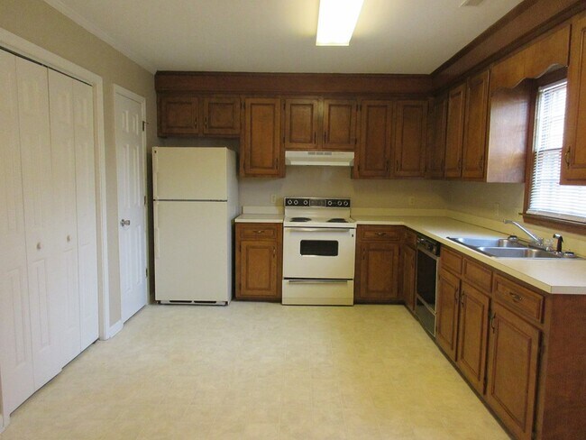 Building Photo - 20 Hackberry Ct