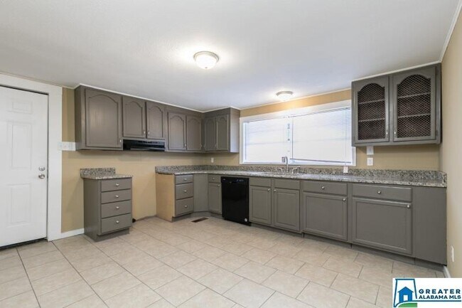 Foto del edificio - 6939 Johns Rd