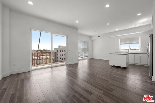 Foto del edificio - 1215 S Bedford St