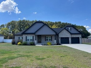 Building Photo - 526 County Rd 758