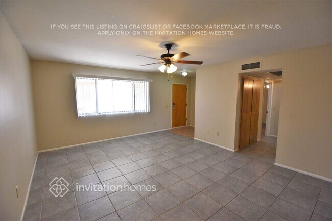 Building Photo - 12801 N 112th Ave