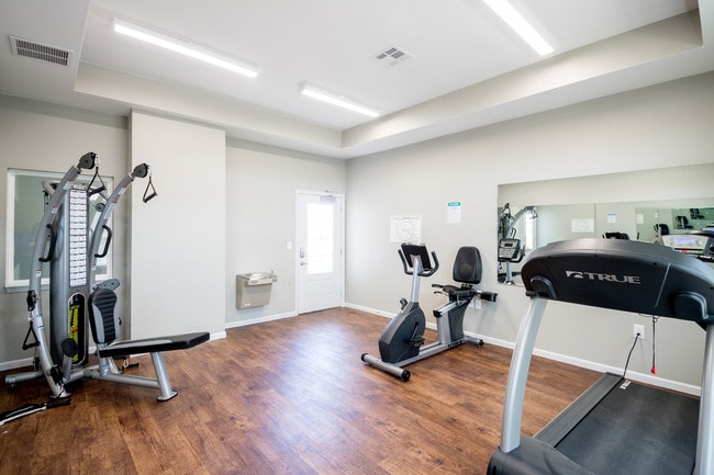 Fitness Center - Reserves at Perryton