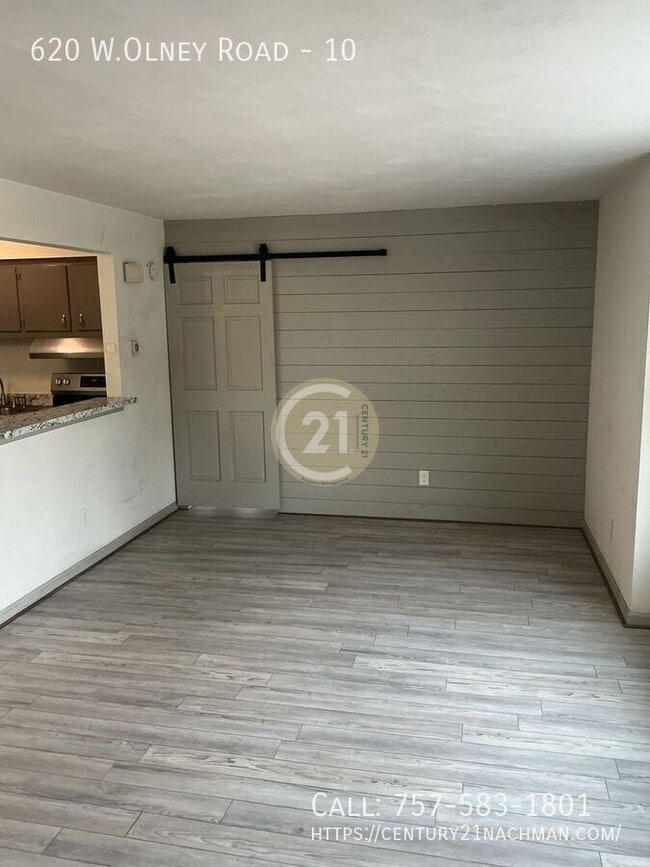 Foto del edificio - 620 W.Olney Road-10