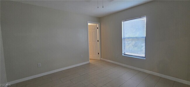 Foto del edificio - 1101 Gleason Pkwy