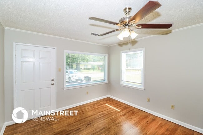 Building Photo - 4815 Marcel Ave