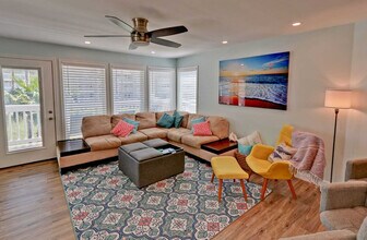 Building Photo - 200 Padre Blvd