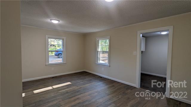 Building Photo - 334 Cornelius Rd