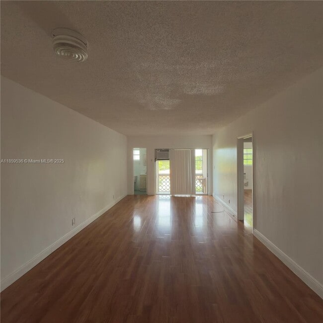 Building Photo - 6580 Santona St