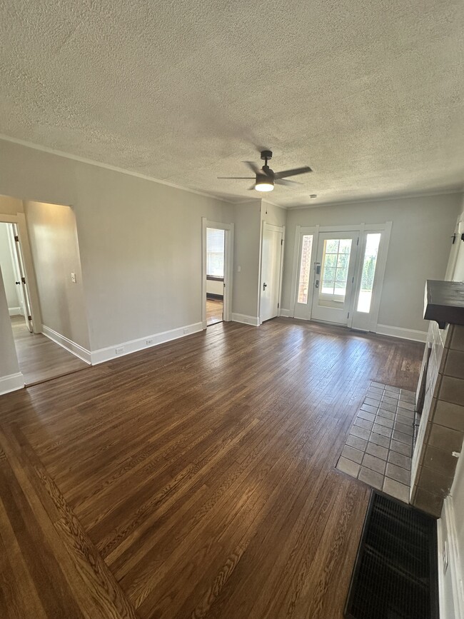 Living Room - 2598 Madison Rd