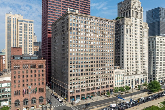 The Residences at 330 S Michigan