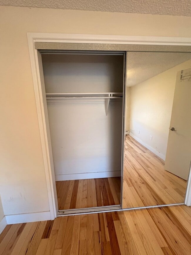 Foto del edificio - 263 N Grant St