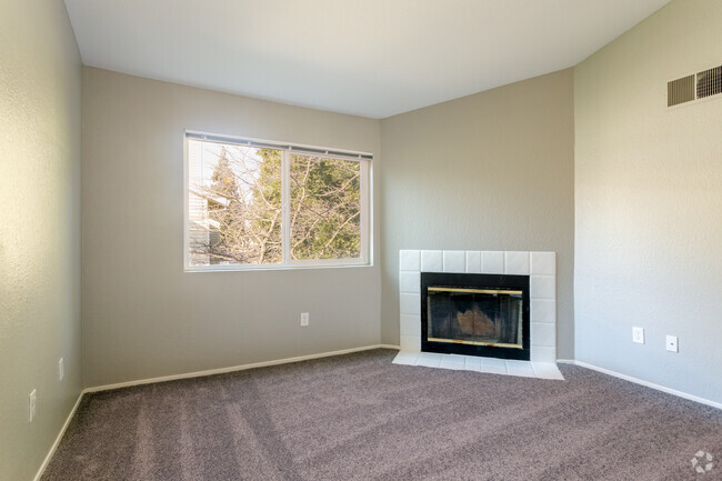 1HAB, 1BA - 687 ft² - Cambridge Park