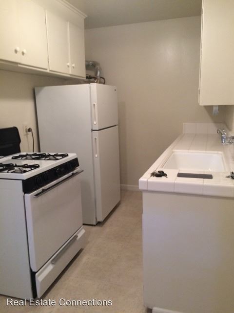 Foto principal - 382 N Fair Oaks Ave