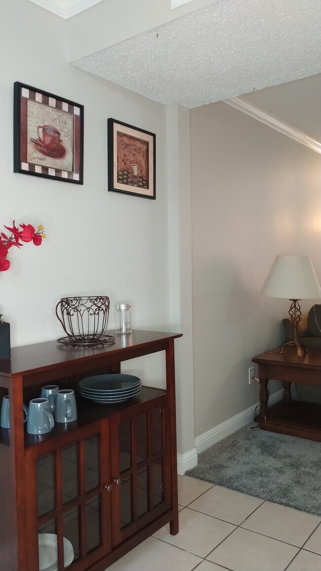 1208 Cactus Ave, Columbia, SC 29210 Townhome Rentals in Columbia SC