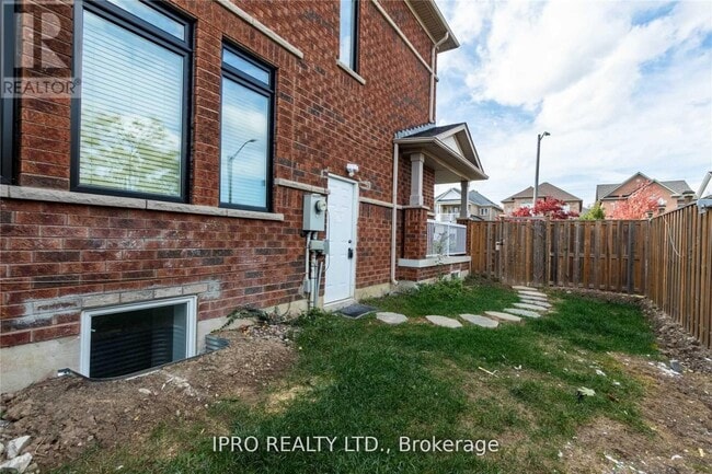 Building Photo - 3856 Passway Rd