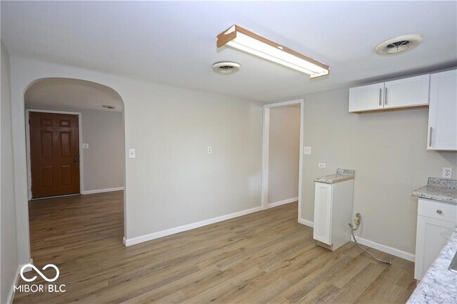 Foto del edificio - 4295 N County Road 1000 East