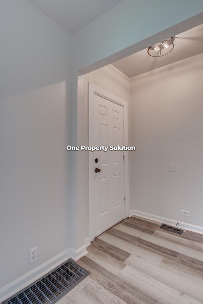 Foto del edificio - 411 Pierce St