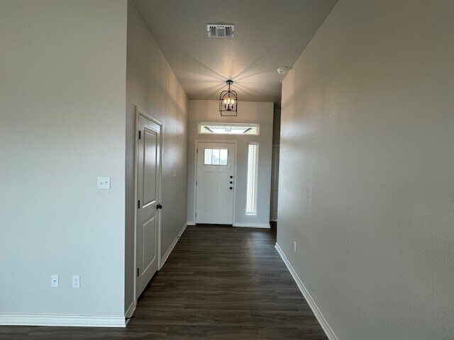 Building Photo - 2619 Wasilla Dr