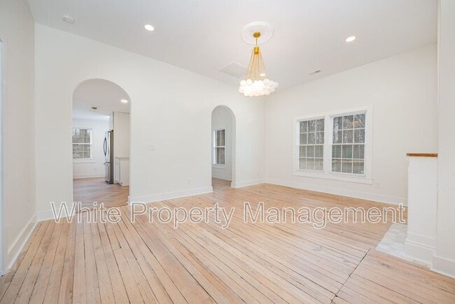 Foto del edificio - 3612 E Brief Rd