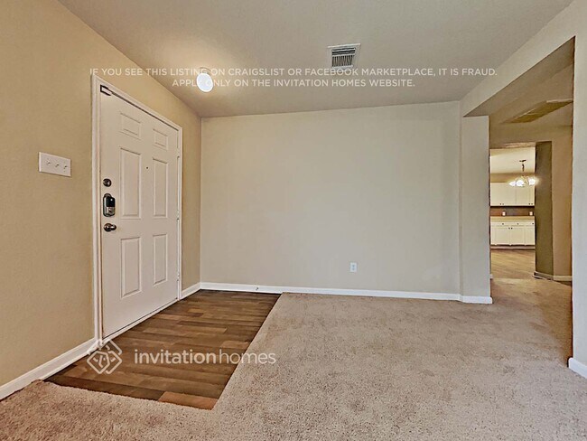 Foto del edificio - 13742 Clarks Fork Dr