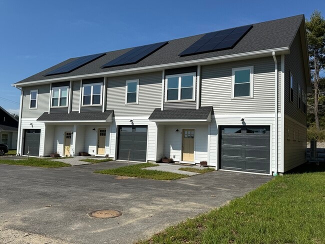 Photo - 42 O'Neil St Townhome