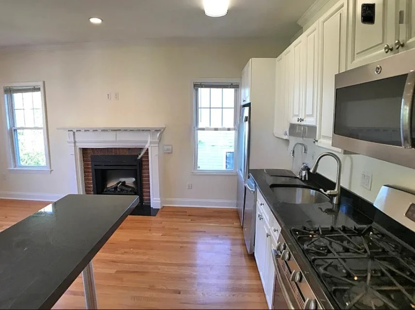 Primary Photo - 75 Langdon St