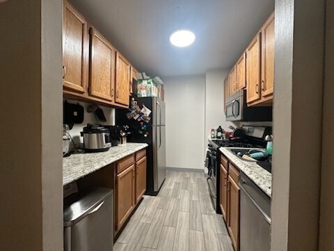 Foto del edificio - 77 Pond Ave