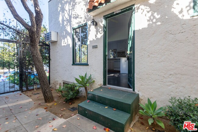 Foto del edificio - 522 N Alta Vista Blvd