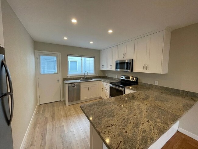 Photo - 1260 17th Ave Apartment