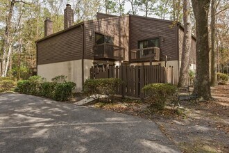 Building Photo - 10407 Big Tree Cir W