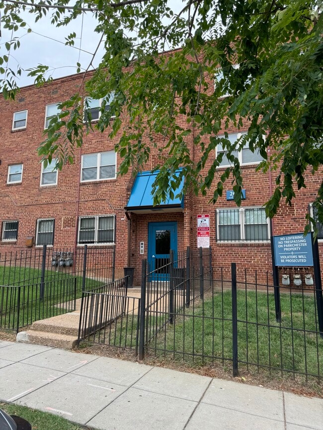 Foto del edificio - 2651 Martin Luther King Jr Ave SE