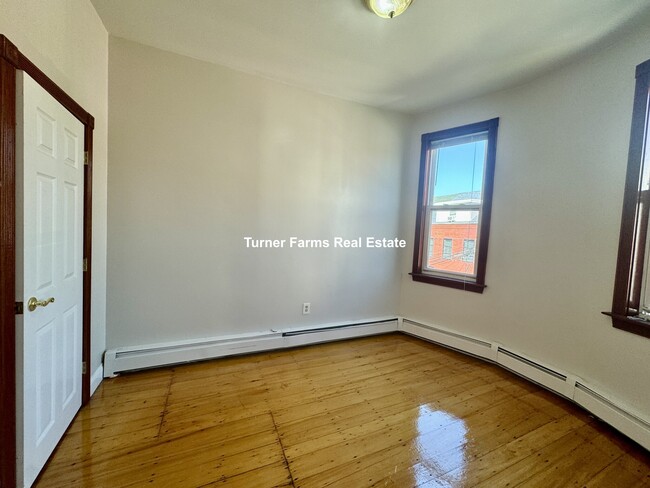 Foto del edificio - 19 Monmouth St