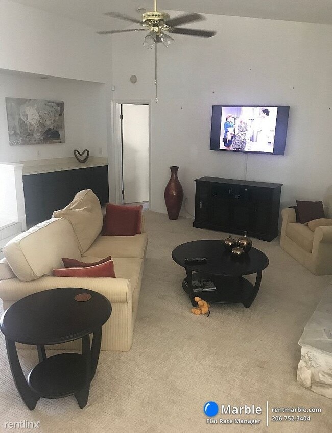 Foto del edificio - 3 br, 2 bath House - 3156 Calgary St