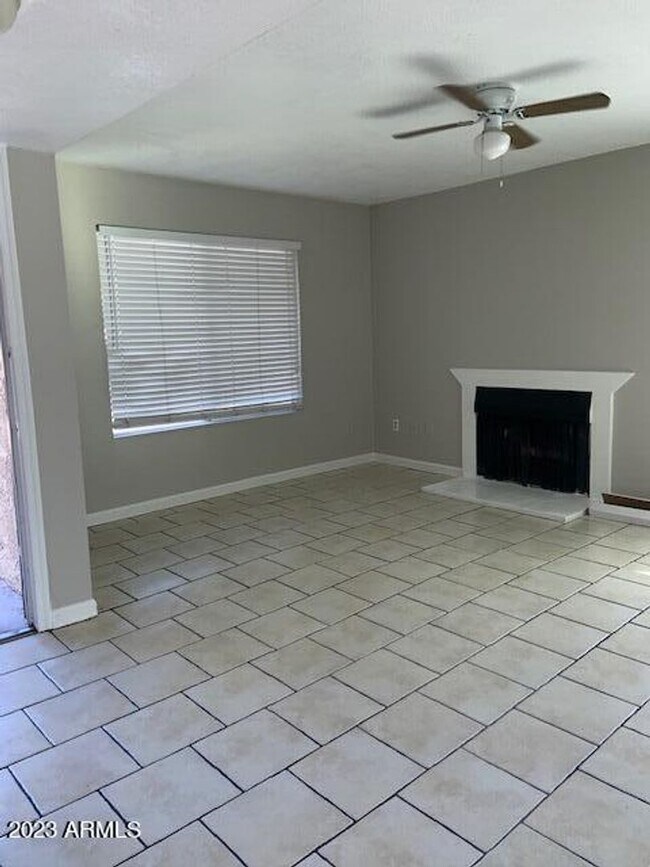 Foto del edificio - 35TH AVE/NORTHERN RENTAL UNIT!