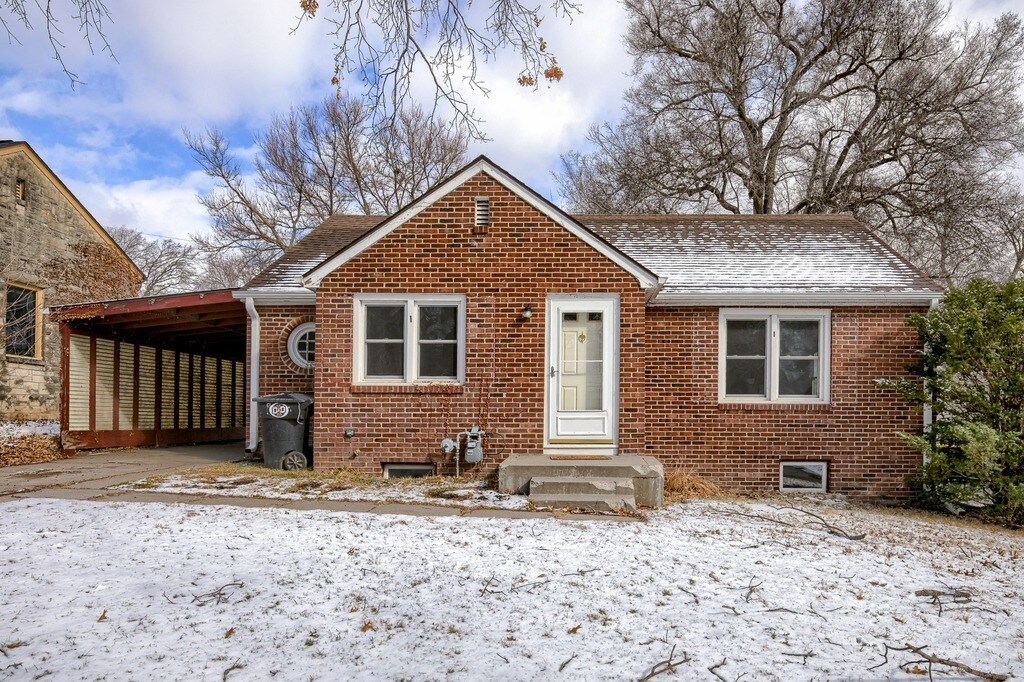 3150 Mayflower Ave, Lincoln, NE 68502 House Rental in Lincoln, NE