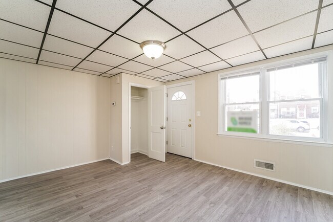 Foto del edificio - 1917 Searles Rd