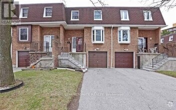 Building Photo - 72 Dundalk Dr
