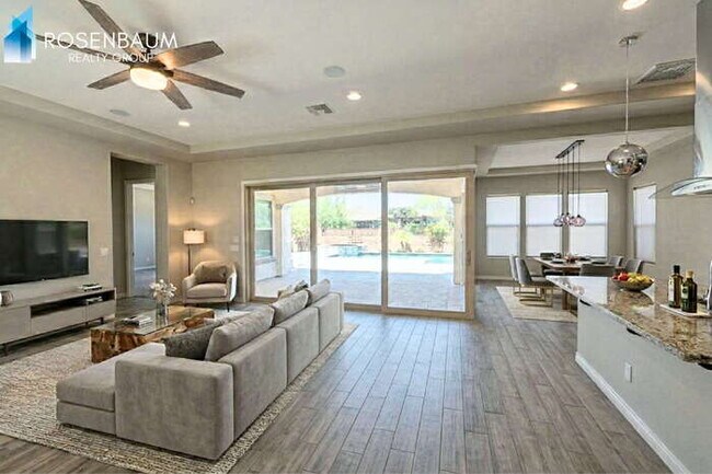 Foto del edificio - 3024 E Robin Ln