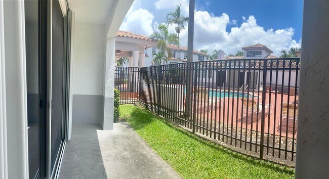 Foto del edificio - 725 SW 148th Ave